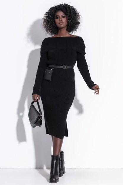 Wool Dress with boat neckline
