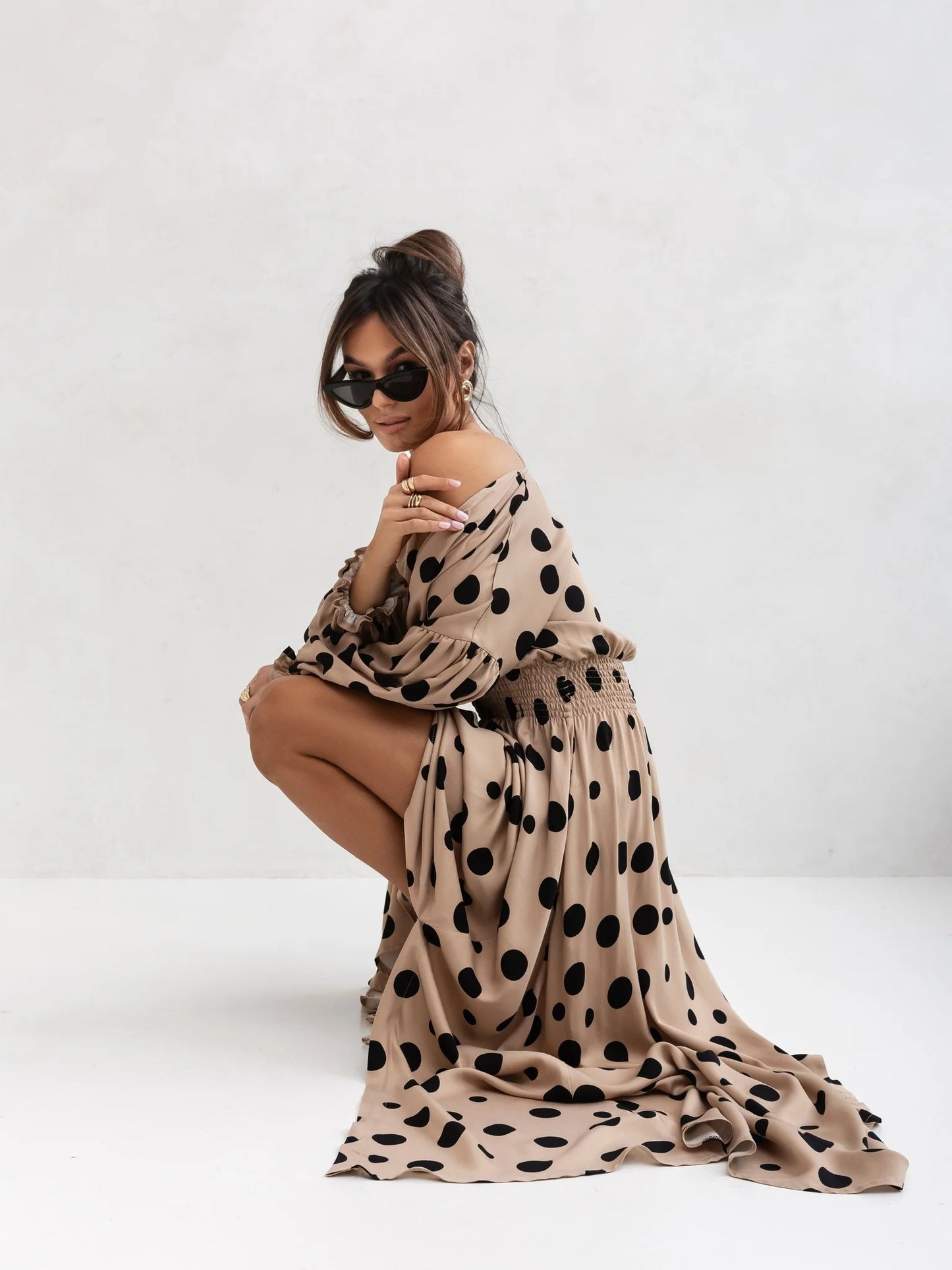 Maxi dress with dots