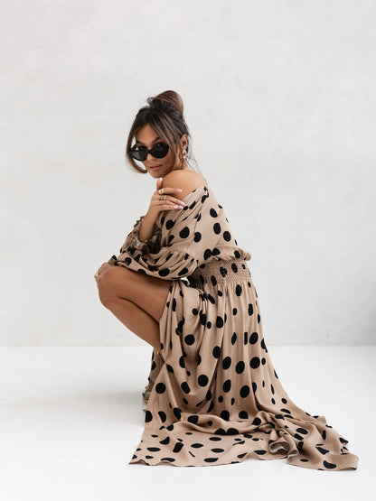 Maxi dress with dots