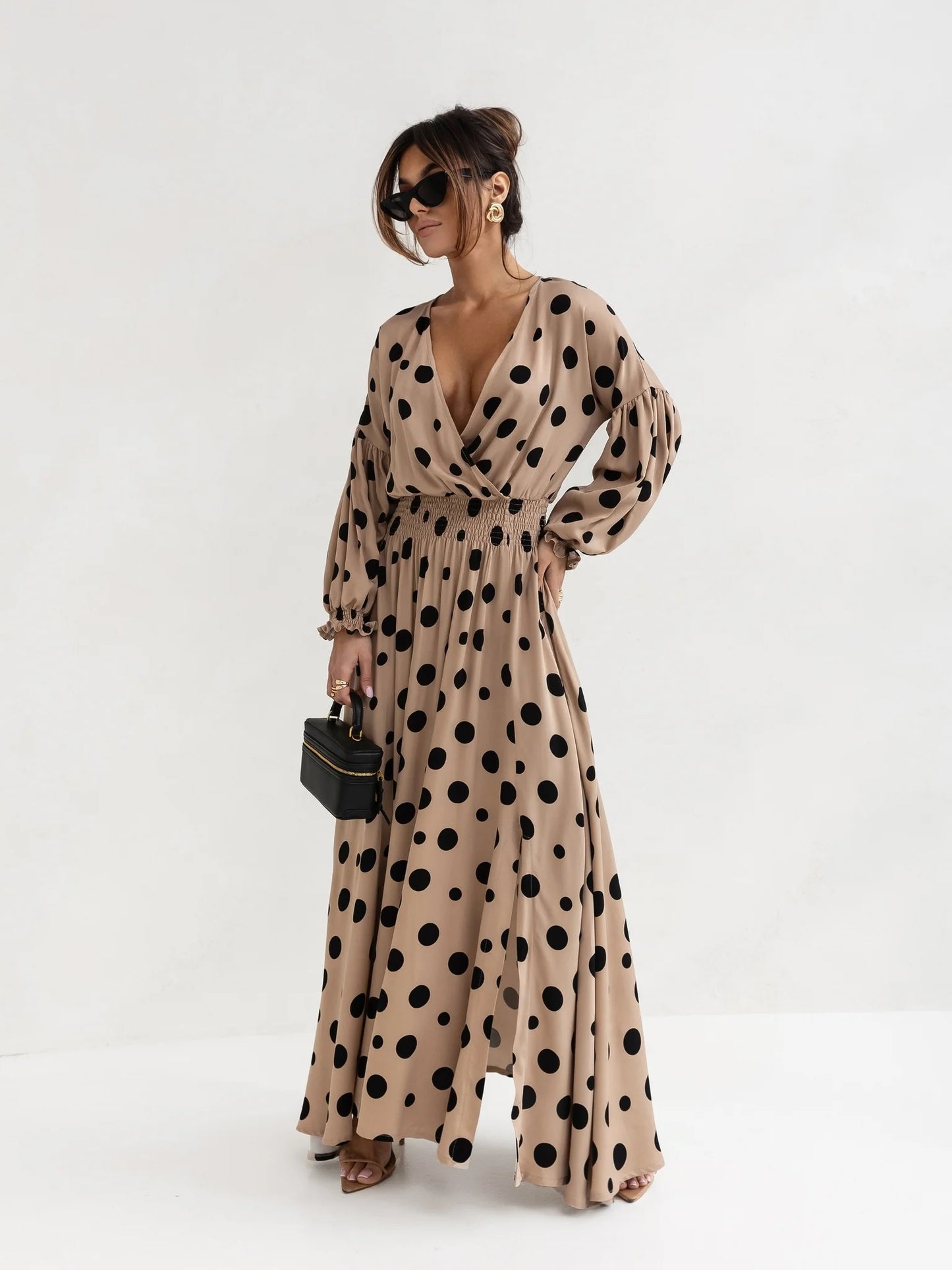 Maxi dress with dots